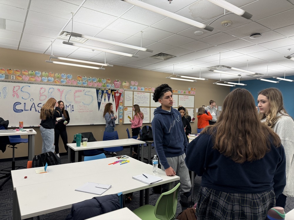 Two college graduates are back teaching in their hometown of Sioux City